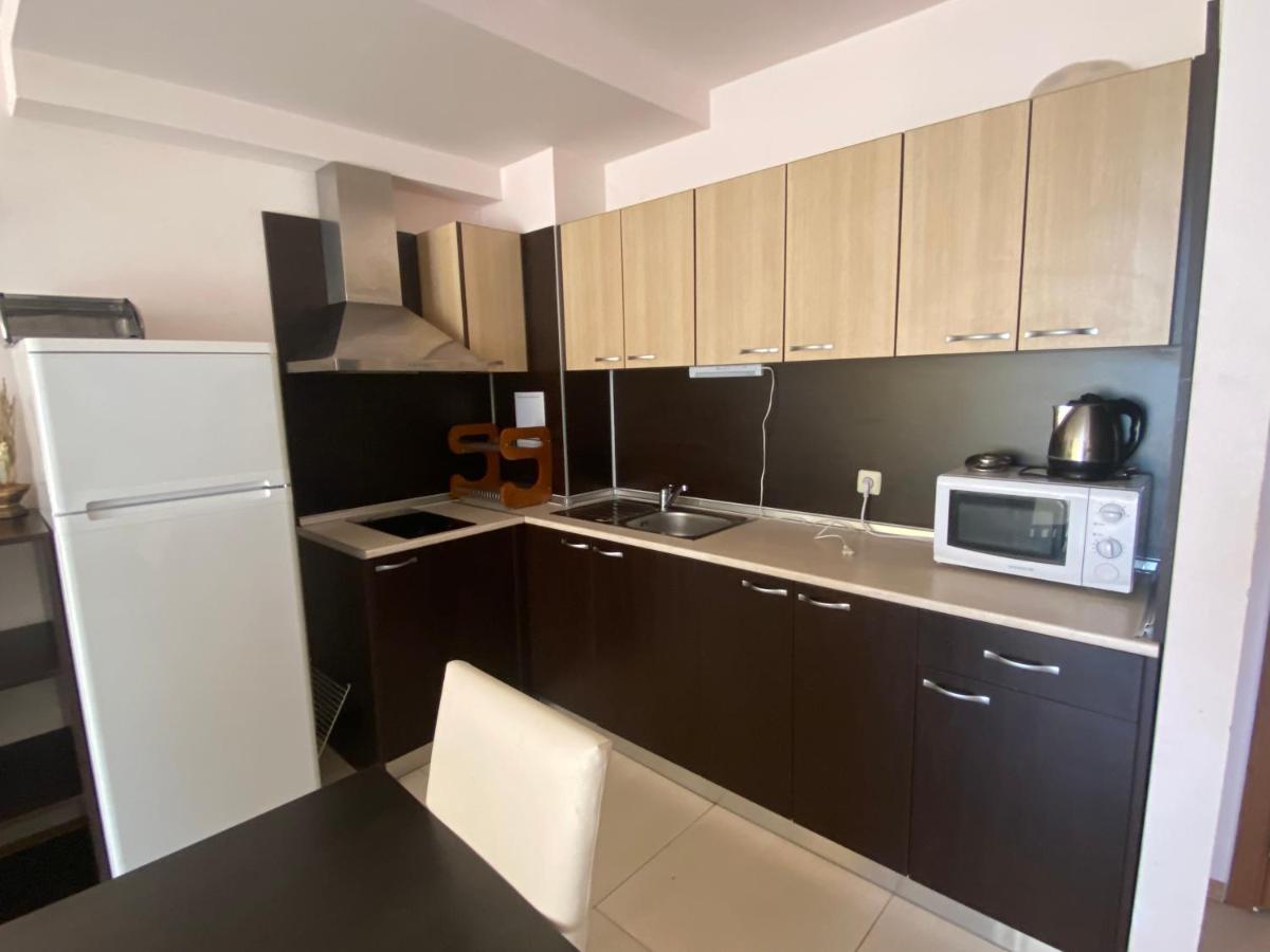 Holiday Apartments Grand Kamelia Pantai Sunny Luaran gambar
